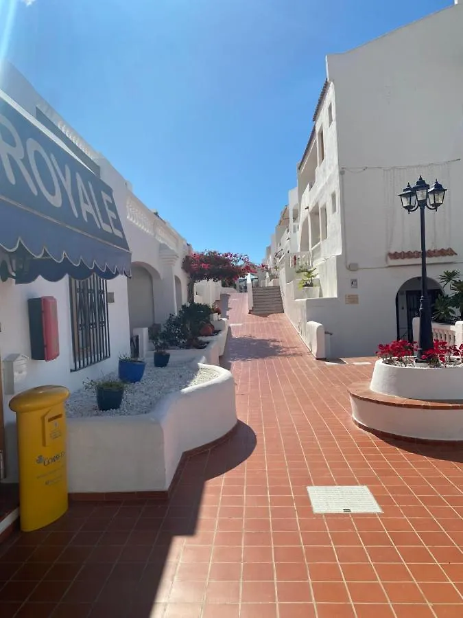 Los Cristianos Port Royal New 0*, Los Cristianos (Tenerife)
